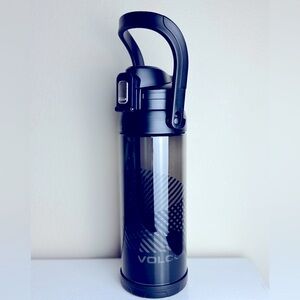 NWT Volcom LARGE 1400ml Black Draino Sport Water Bottle w/ Handle Sturdy